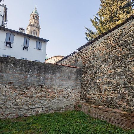 Апартаменти Casa Al Duomo Парма Екстер'єр фото